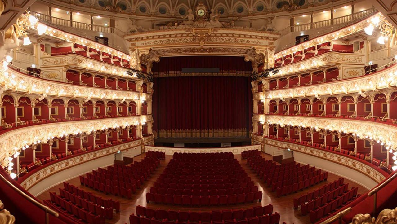 Residenze Unita D'Italia Bed & Breakfast Bari Eksteriør bilde