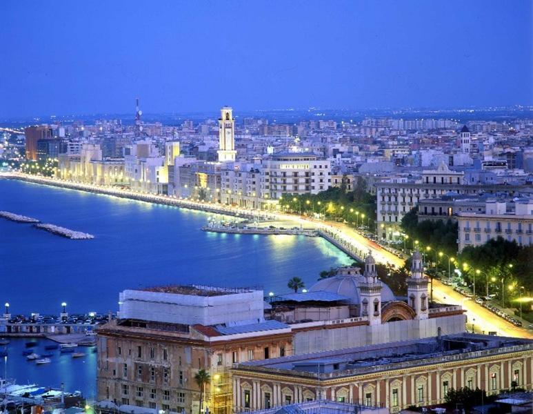 Residenze Unita D'Italia Bed & Breakfast Bari Eksteriør bilde